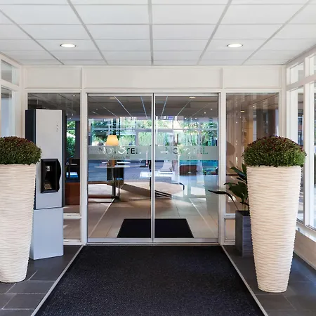 Отель Novotel Маастрихт