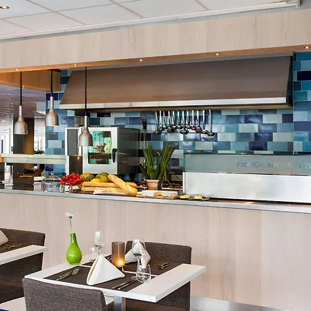 Novotel 4*