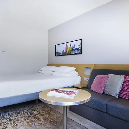 Novotel