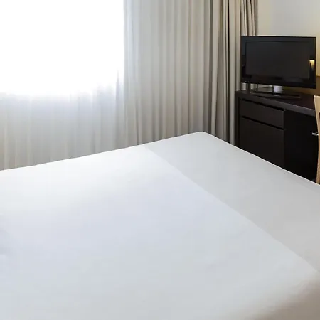 Novotel 4*