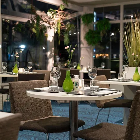 Novotel Hotel