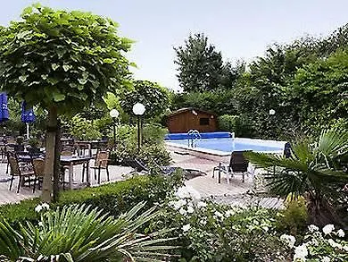 Novotel 4*