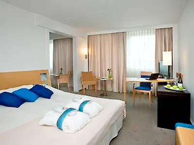 Novotel 4* Μάαστριχτ