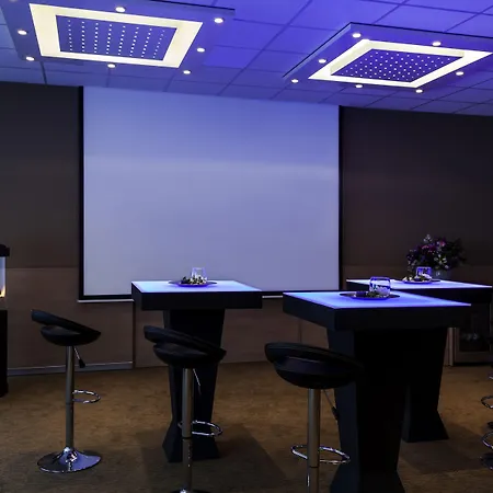Novotel 4*